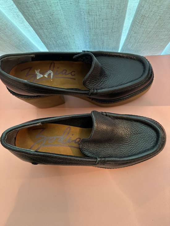 Zodiac Black Leather Platform Loafers with Brown Block Heel - Picture 2 of 10